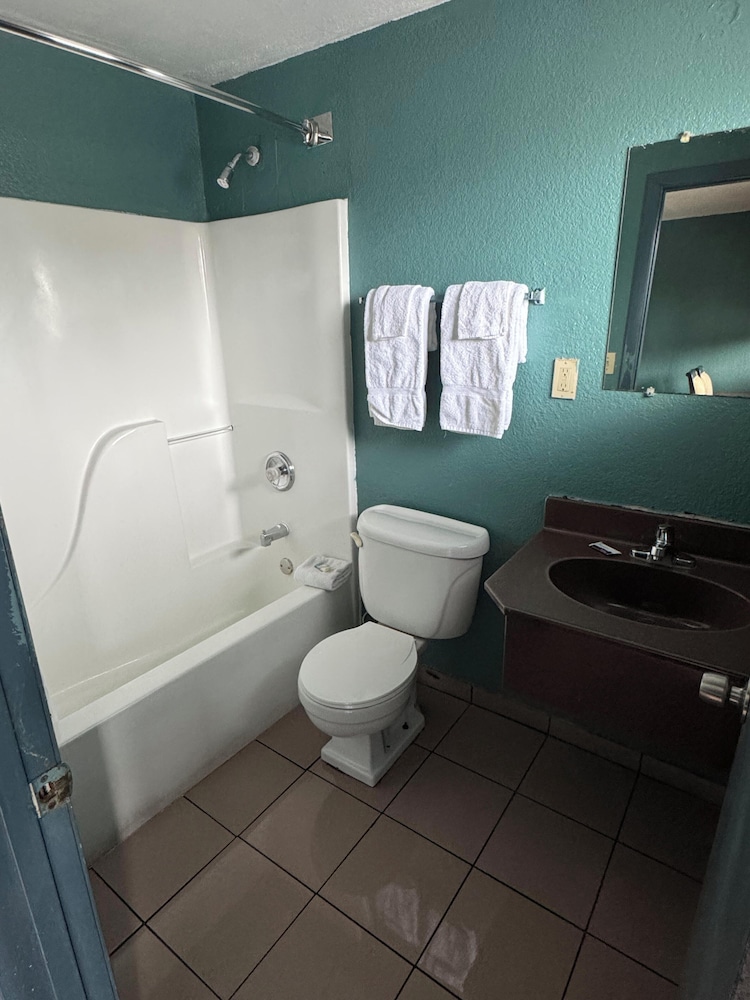 Budget Motel