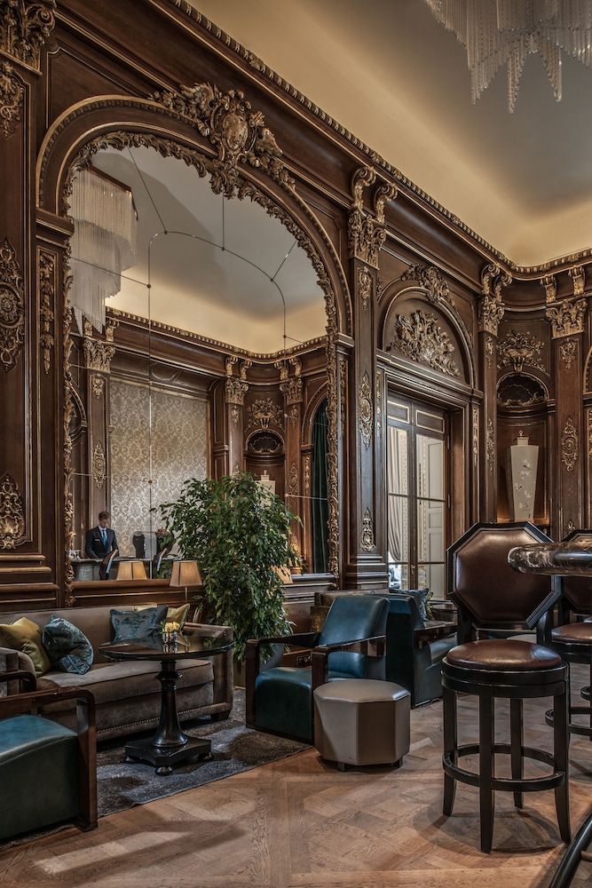 The Peninsula Paris