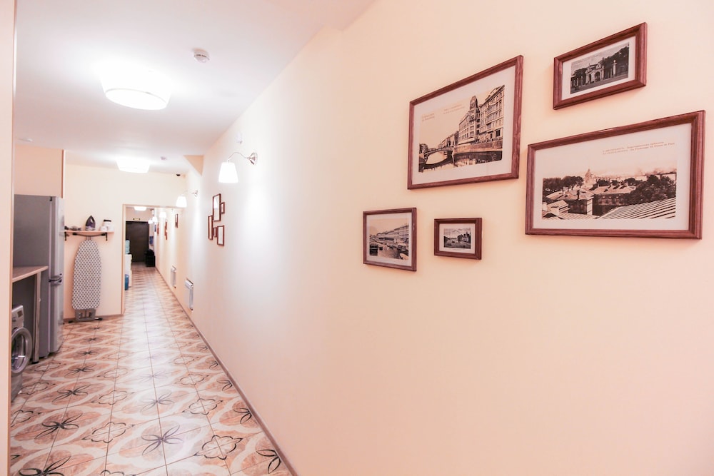 SuperHostel on Nevsky 130
