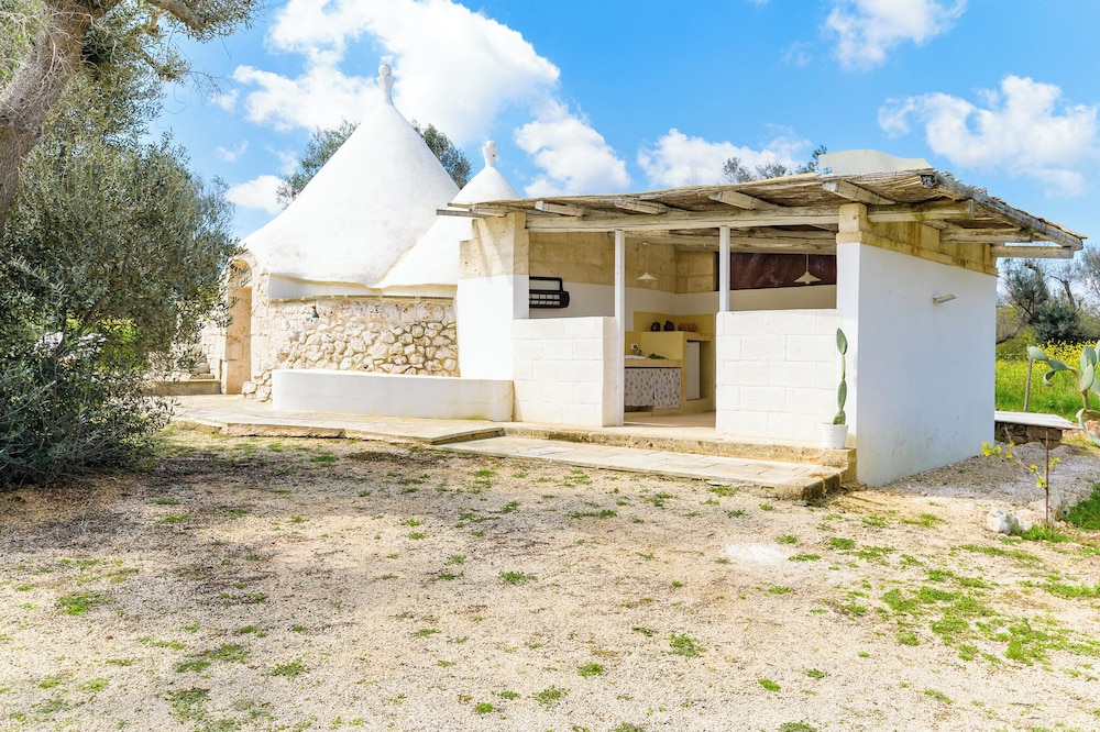 Trullo Puspo by Wonderful Italy