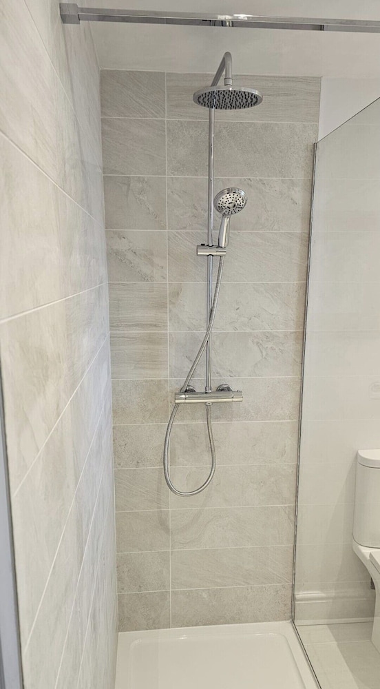Stylish 2-bed House in Stamford Town Centre