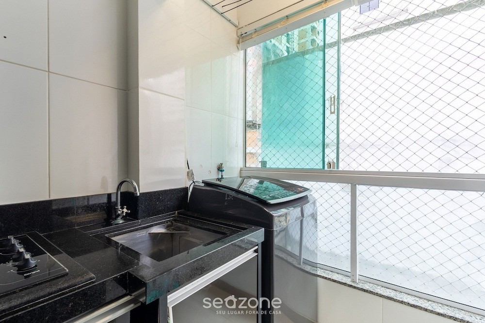 2BR Aptbbq, Garage, Near Beach Ltl0301