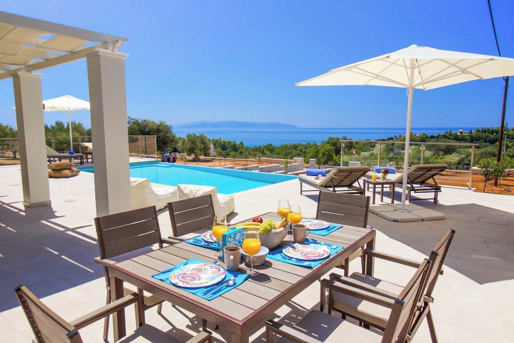 Villa Pangea Kalli