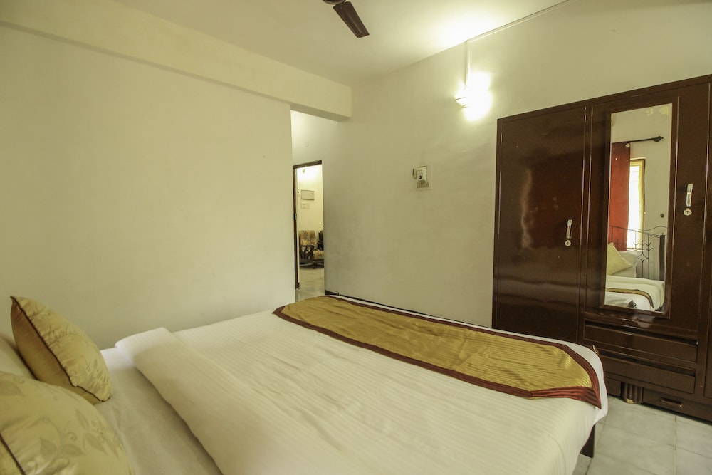 OYO 9893 Home Green View 2BHK Baga Beach
