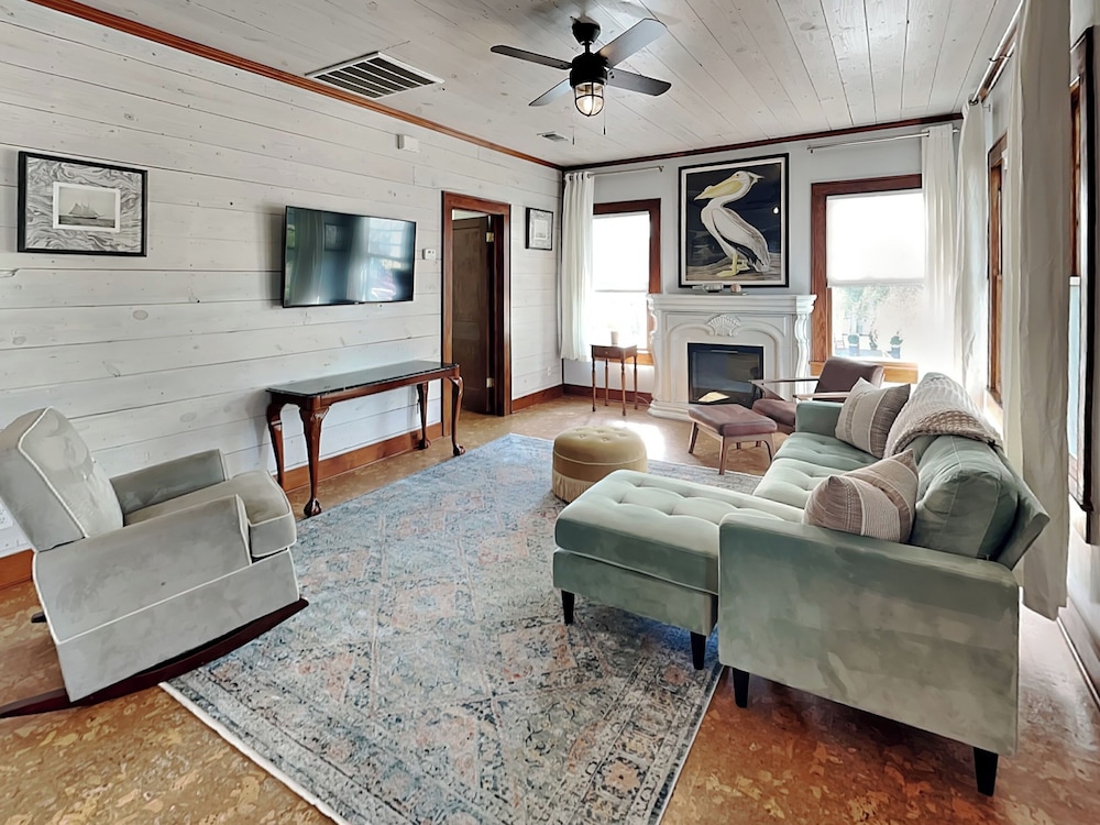 Treehouse Haven by Ryson Vacation Rentals