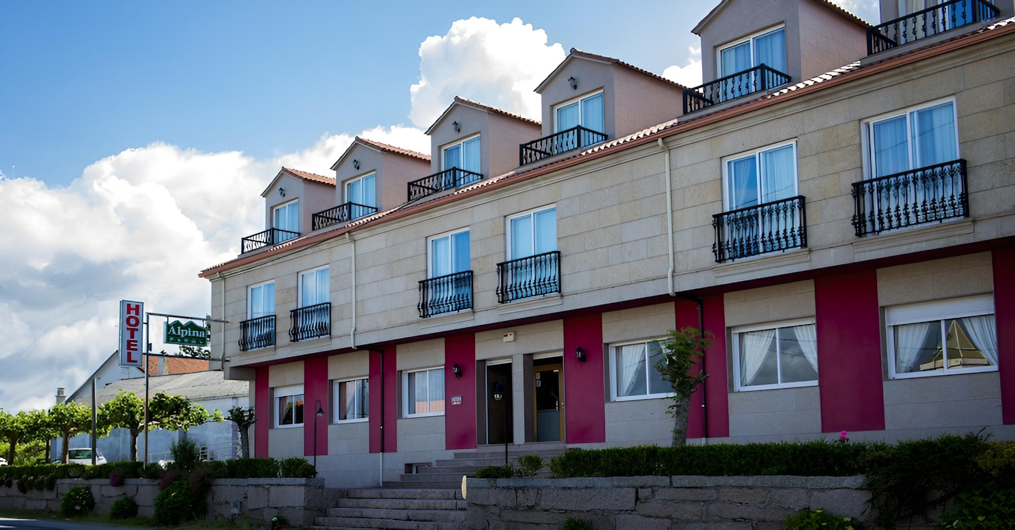 Hotel Alpina