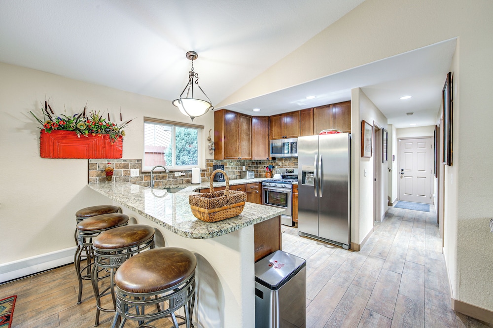 Walk to Ski Shuttle: Dtwn Frisco Gem w/ Fireplace!