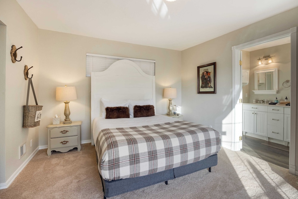 Luxury Wine Country Haven Vineyard Views Near Top Wineries Adelaida Farmhouse