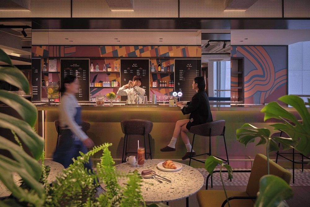 Caption by Hyatt Zhongshan Park Shanghai 31
