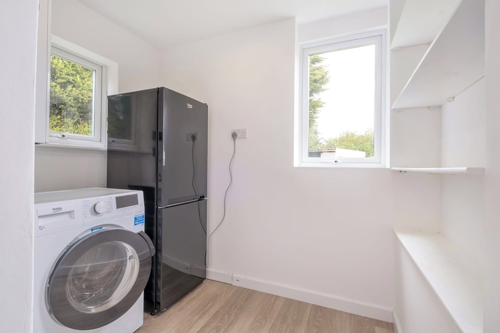 Bluebell House - Sleeps 5 - Garden - Parking