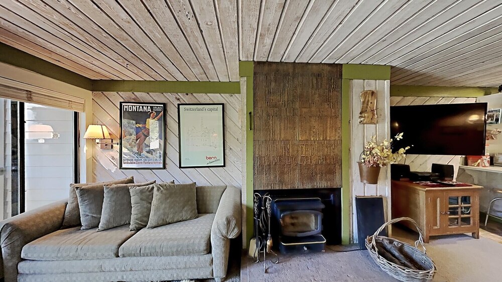 Mammoth Mountain Vacation Condos