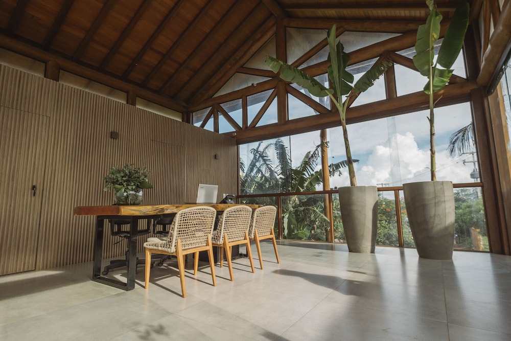 meeting & event spaces