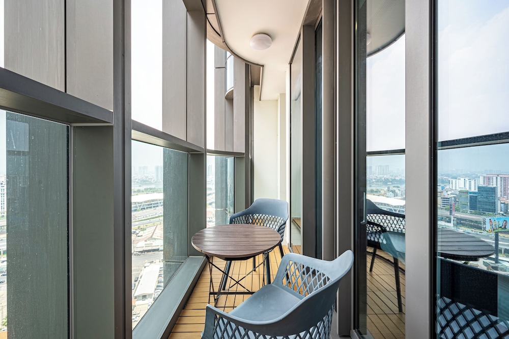Landmark 81 Luxury - SaigonHomes