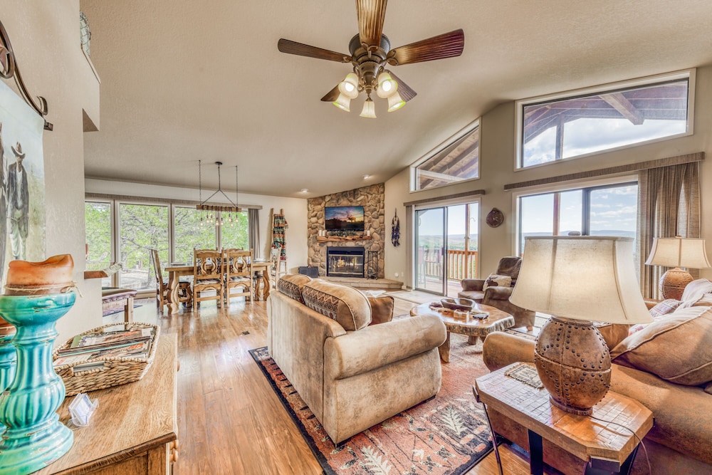 Living the Dream by Ruidoso Vacation Rentals view 3