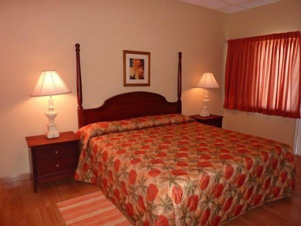 Miramar Villa