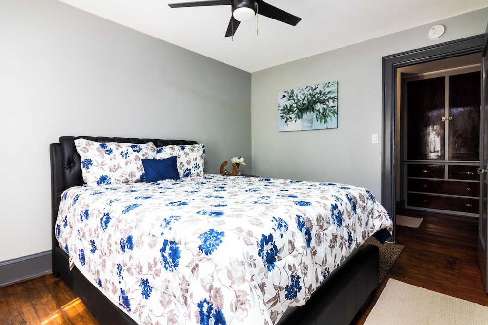 5Br, 1.5 Ba Close To Niagara Falls State Park