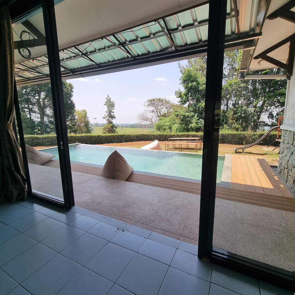 Villa ChavaMinerva Bata - Ciater, Ciater - 12