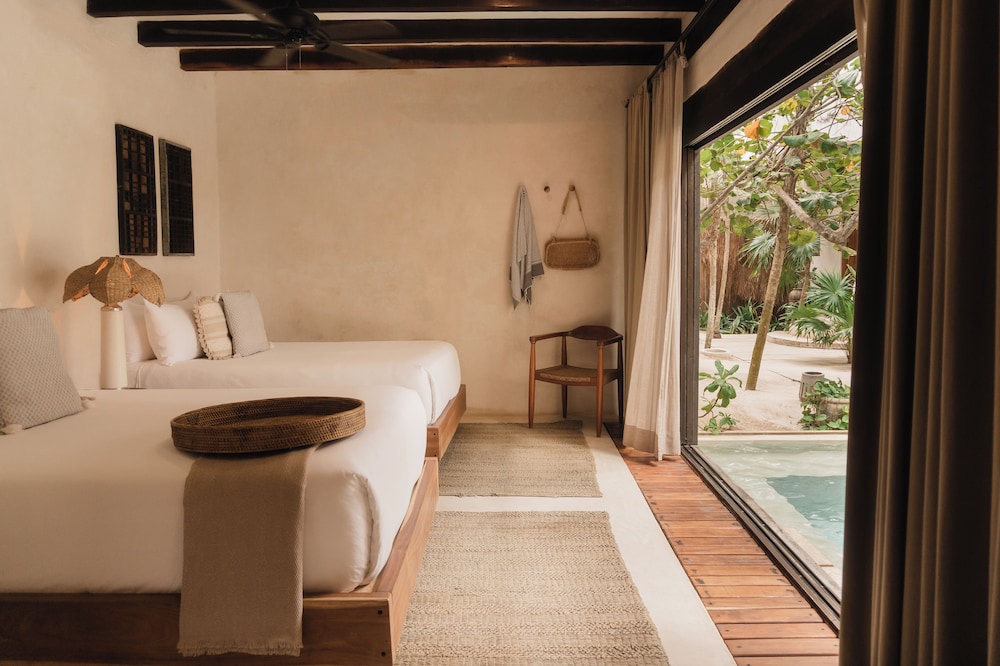 Casa Chukum 4BR by Aldea Canzul
