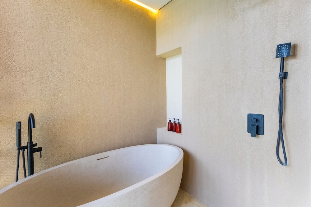 Villa Tin by Pertama Management