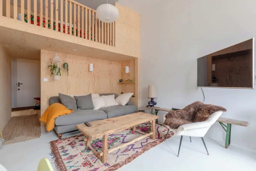 Unique & Bright 1BD Flat - Battersea