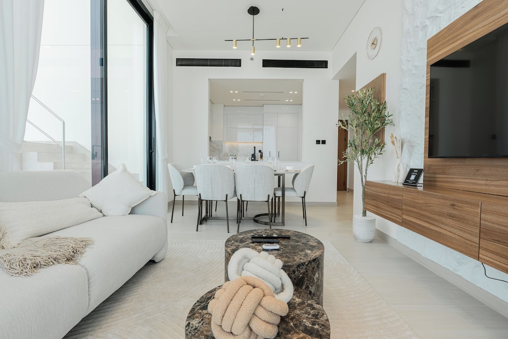 Binghatti Onyx Residences- JVC