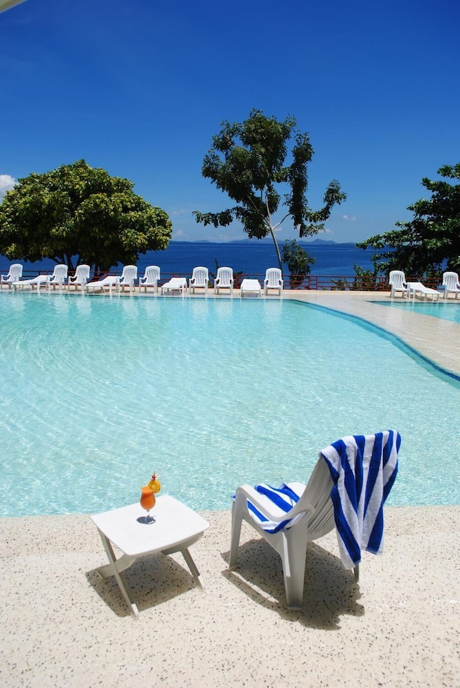 Almont Beach Resort