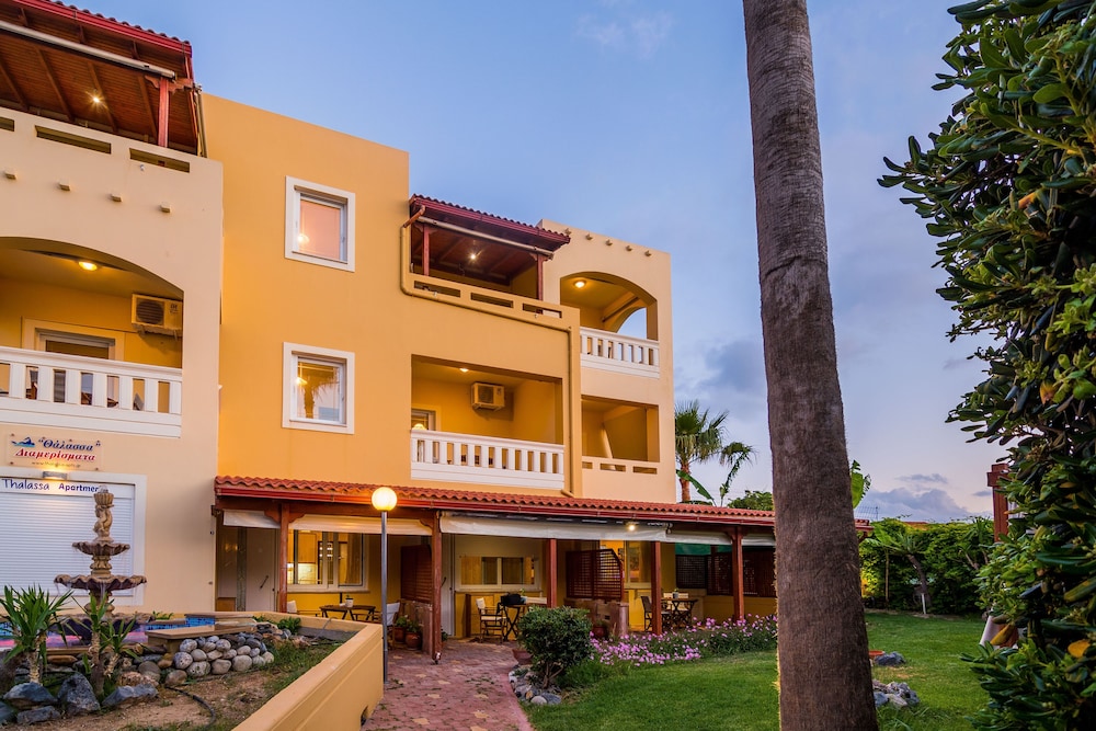 Thalassa Apartments