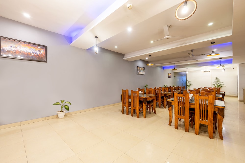 Hotel The Kiara - Complimentary Oneway Airport Transfer