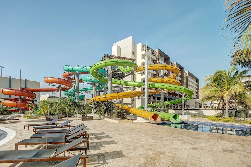 Jamaica Vacations - Royalton Blue Waters Montego Bay, An Autograph Collection All Inclusive Resort - Property Image 103