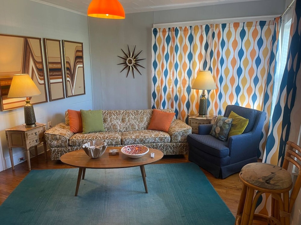1BR Coastal Escape
