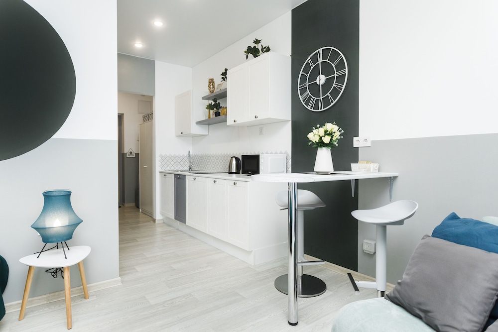 Apartment Etazhydaily Azina view 2