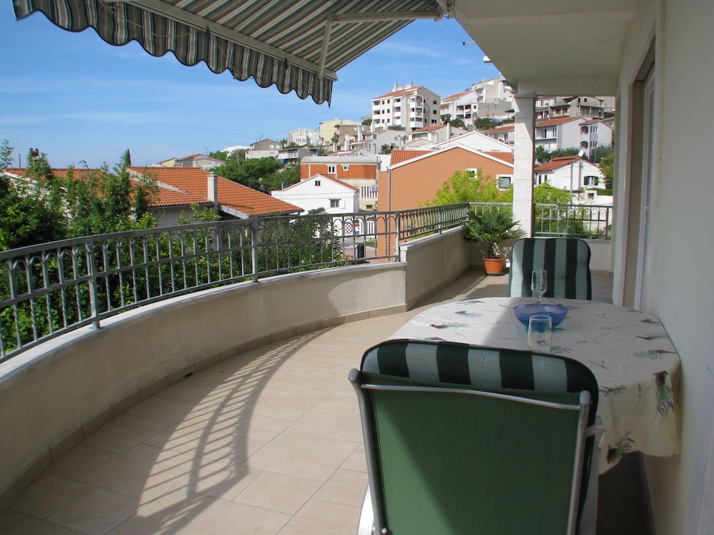 Apartments Miljak