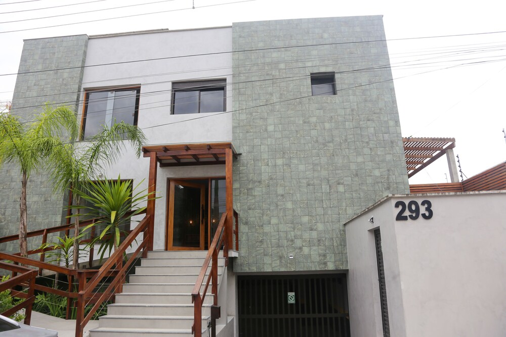 Palulu Flats