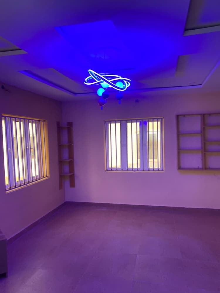 Flenjo Zone Bar and Apartments view 4