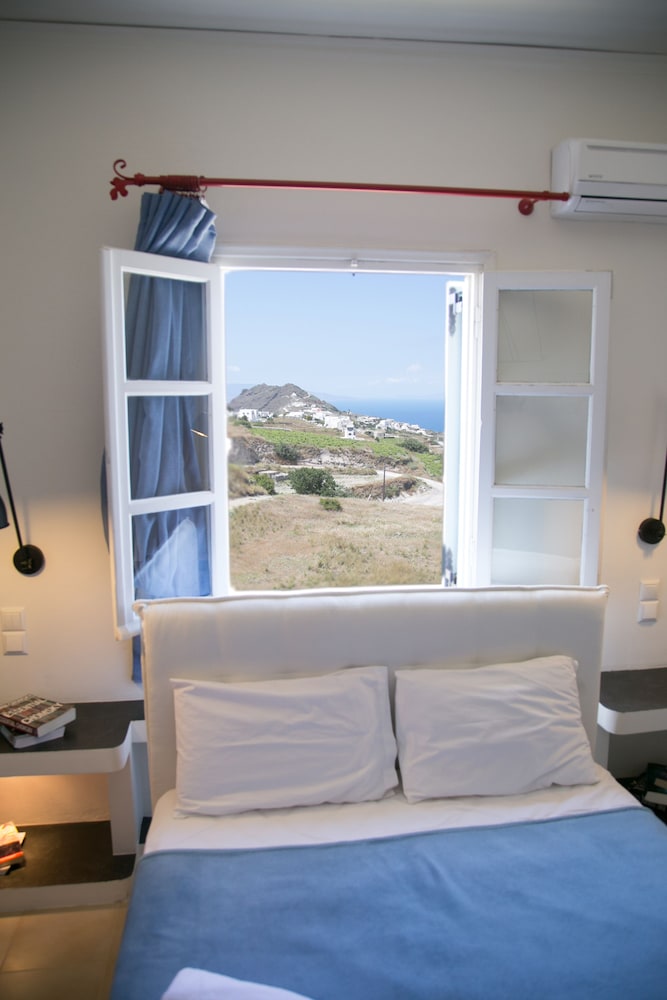 EOS Villa