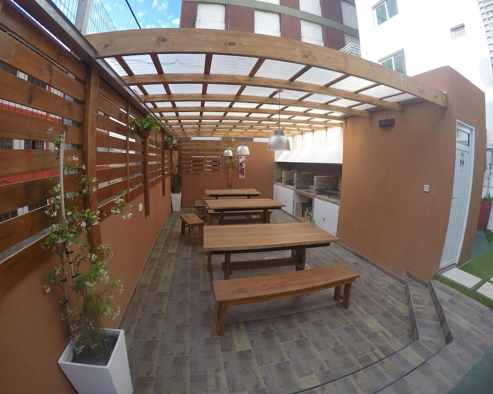Apartamentos JR