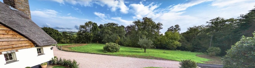 Rock House Cottage view 3