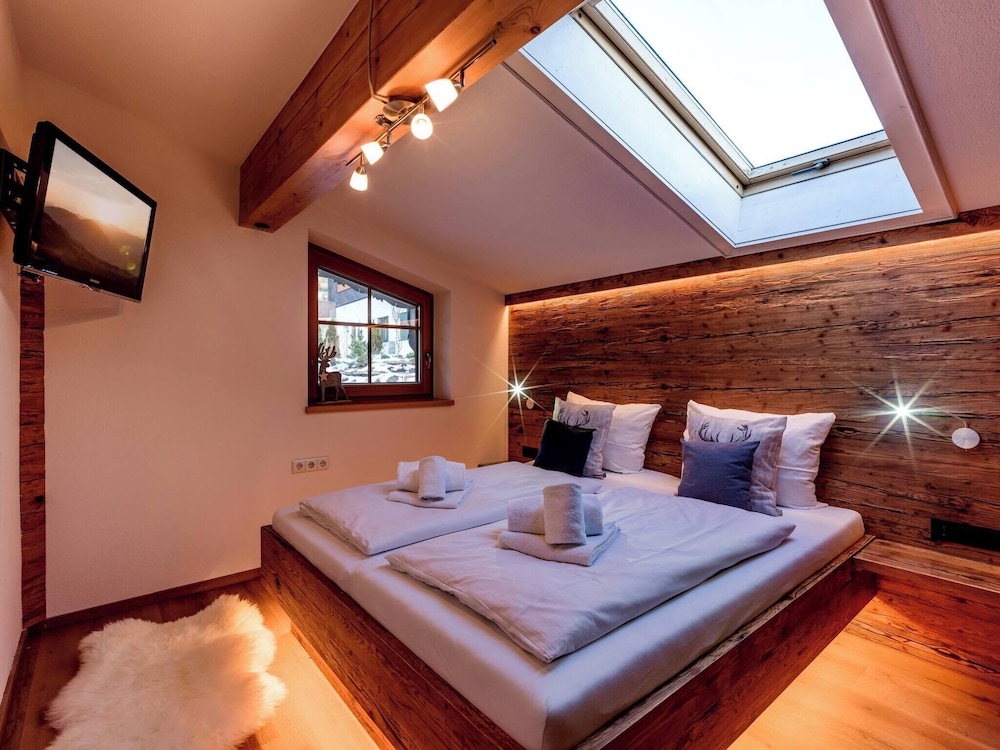 Luxury Chalet 330 m² Sauna, Jacuzzi & Mountain View