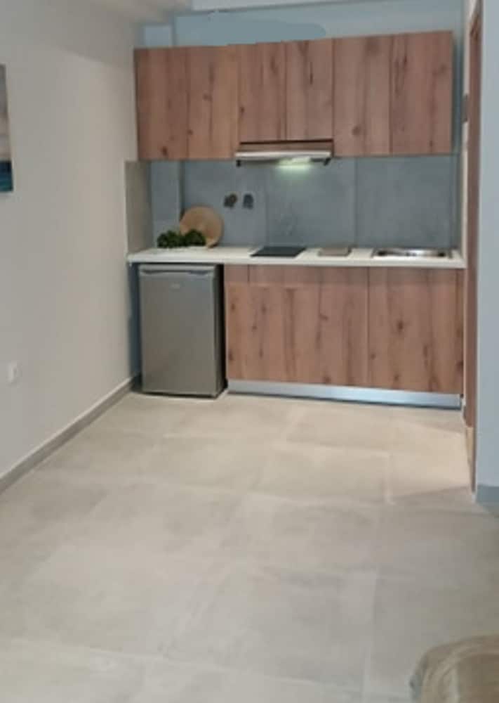 Oceanis Rooms Apartments