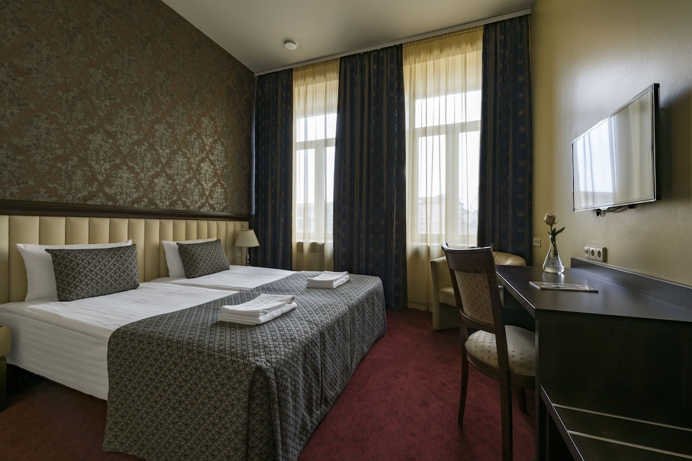 Congress Hotel