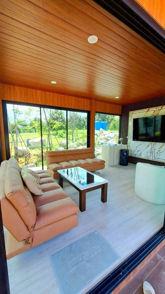 Naisuan villa