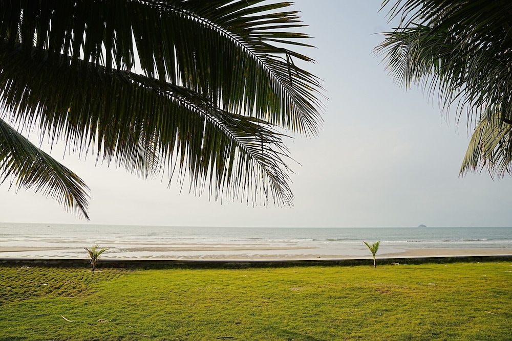 Dat Lanh Resort