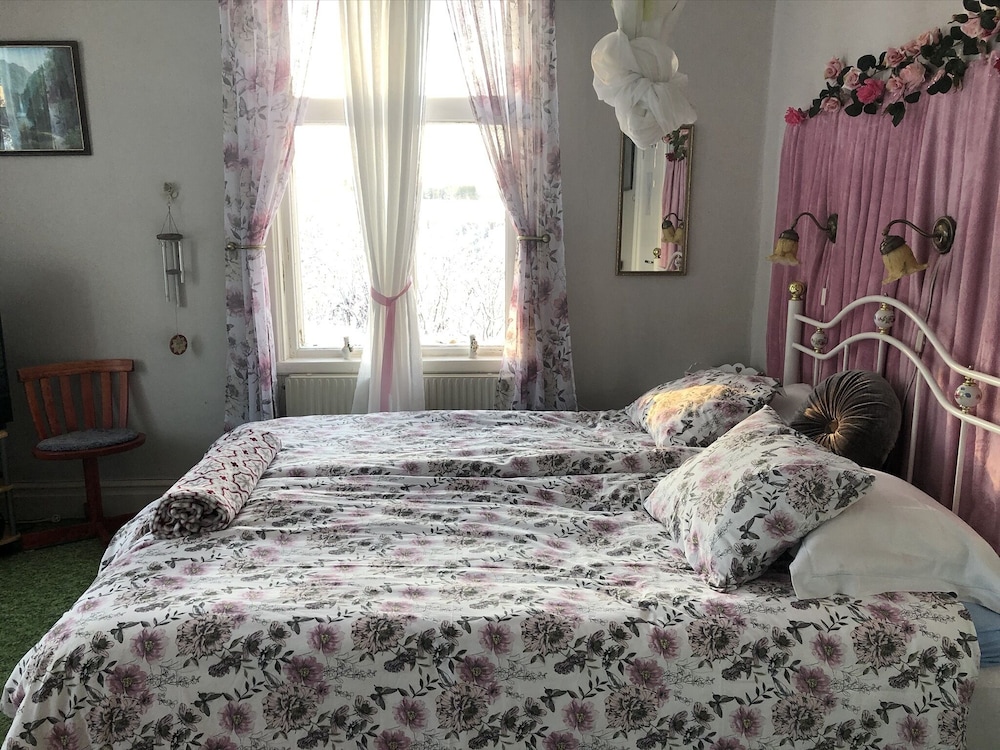 Charming 1-bed Studio in Avesta view 3