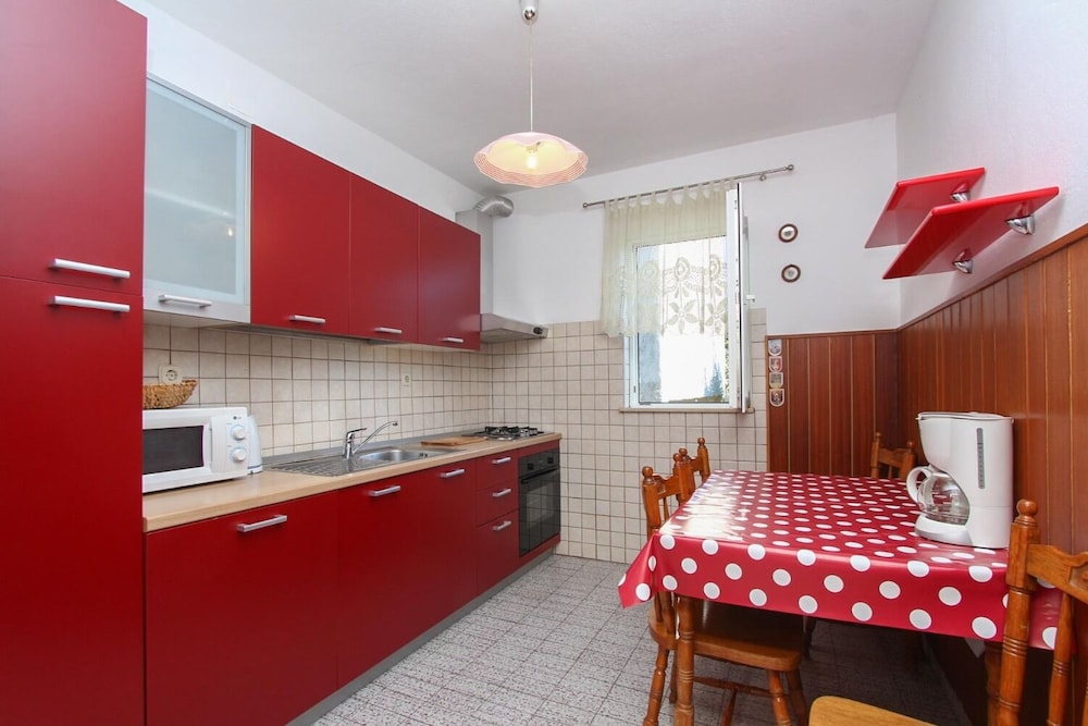Miro - 3 Bedroom Apartment - A1 view 5
