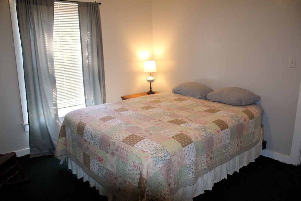 Photo 12