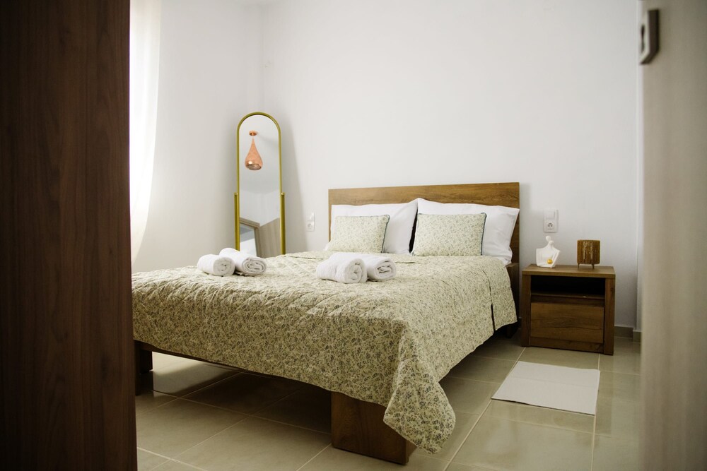Sunset Sea View Cottage in Chalkidiki s Oasis