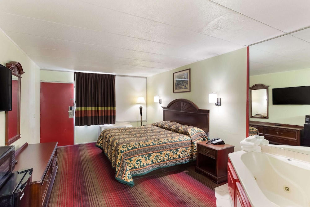 Rodeway Inn South Point