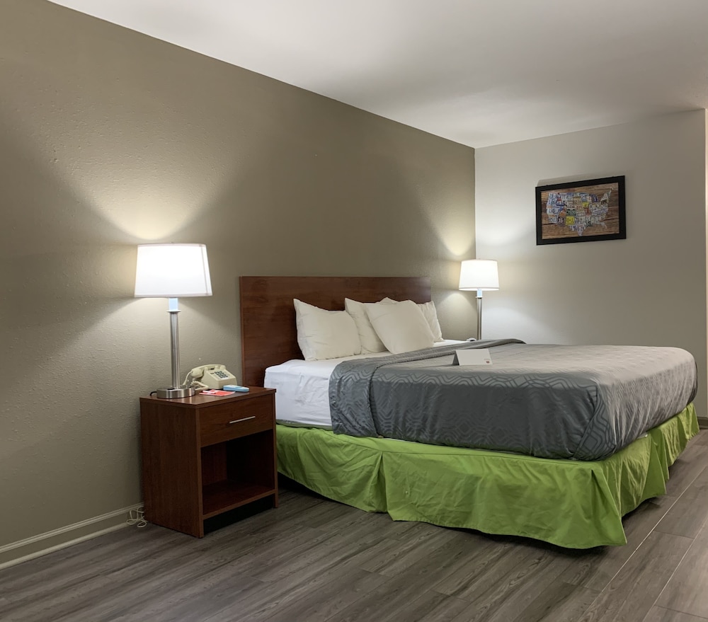 Econo Lodge Troy