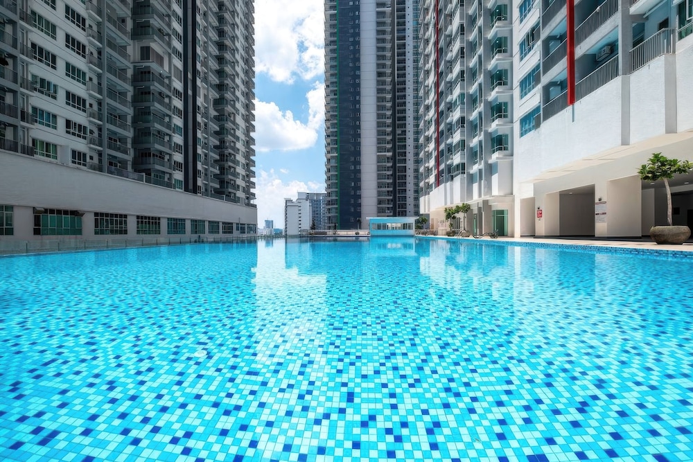 Razak City Residences by Emily in Town