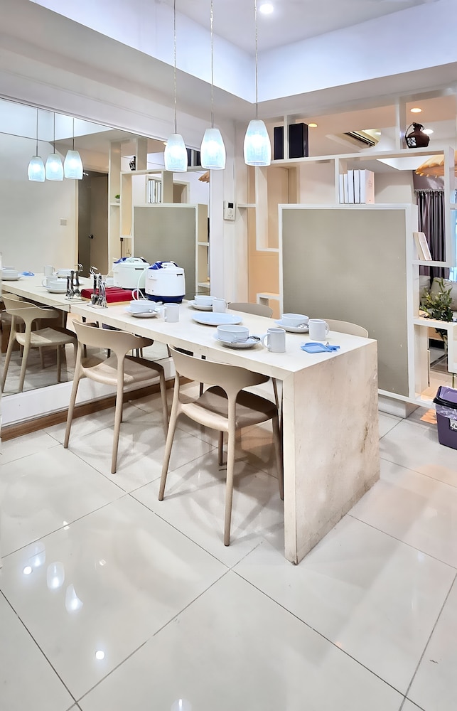 Staysanliving - Kota Kasablanka